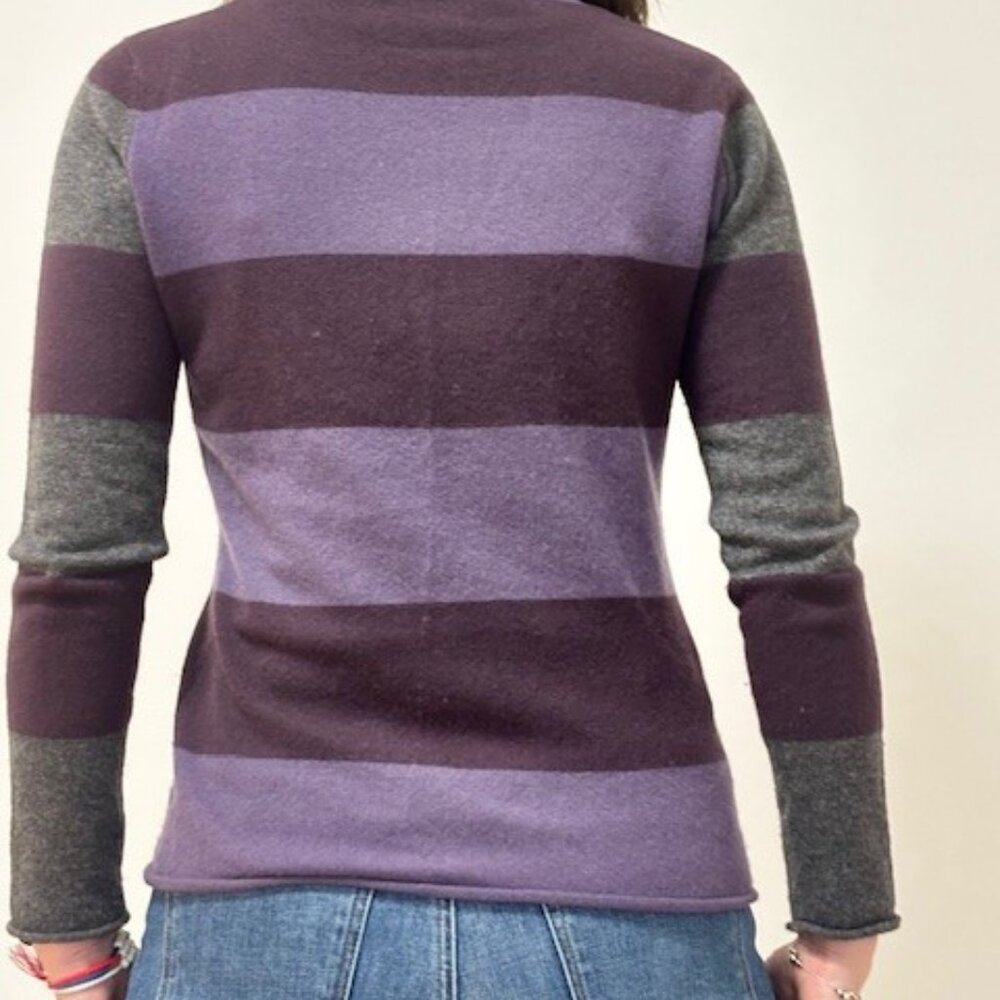 Black Goat Cashmere crewneck sweater, purple and grey, size M - Picture 4 of 7